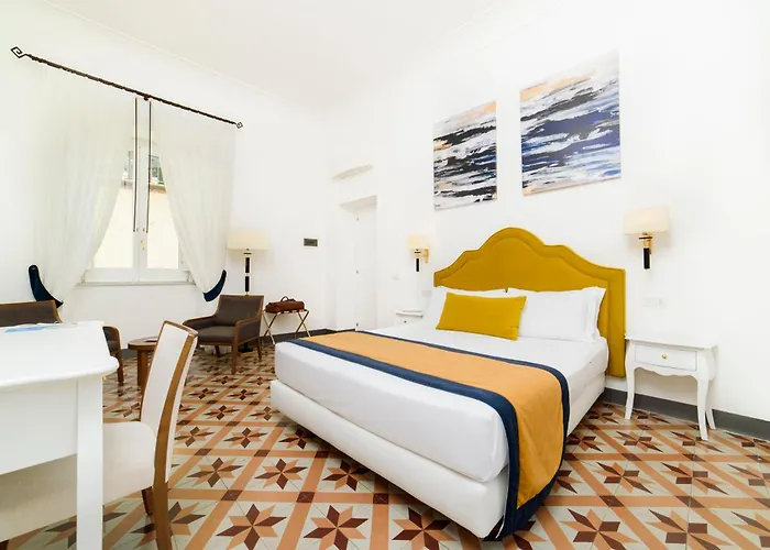 Luxury House Bed & Breakfast 4*
