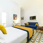 Bed & Breakfast Luxury House 4*