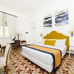 Luxury House Bed & Breakfast 4*