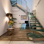 Bed & Breakfast Luxury House