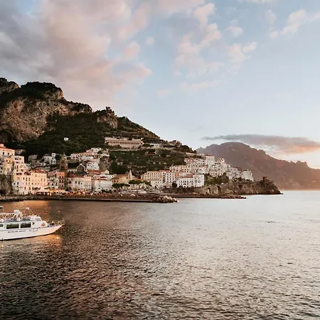 Luxury House 2* Amalfi