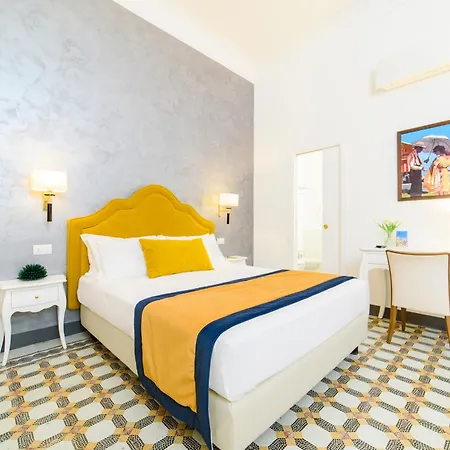 Luxury House 2*