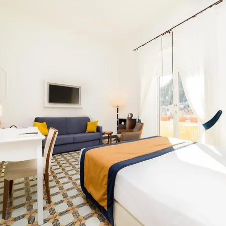 Bed & Breakfast Luxury House