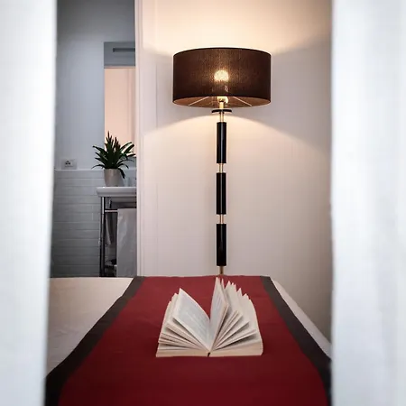 Luxury House Bed & Breakfast
