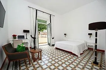 Bed & Breakfast Luxury House 4*